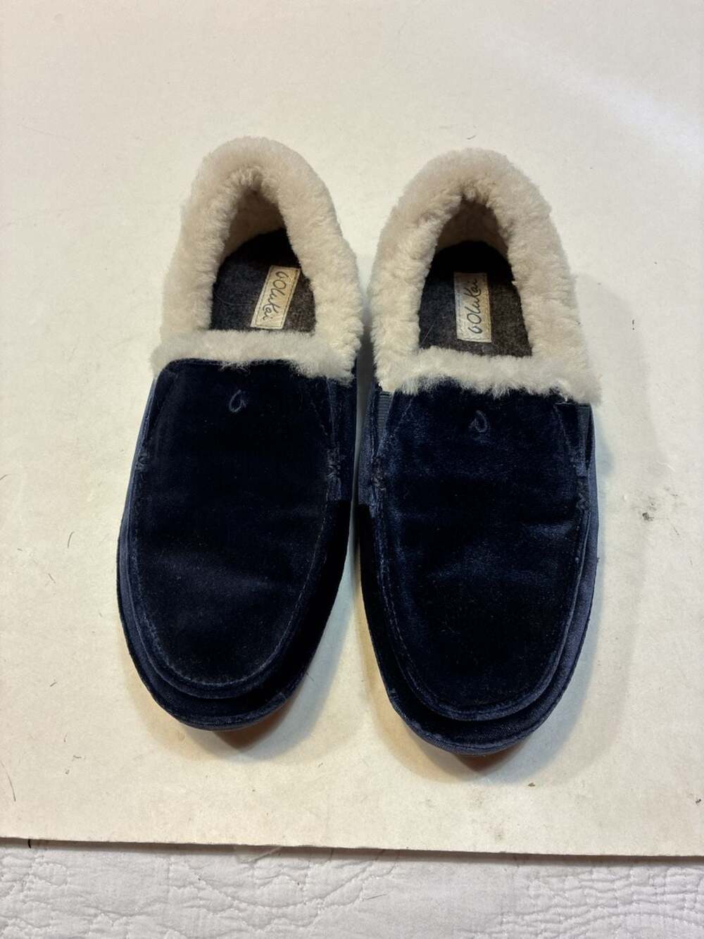 OluKai Ku'Una Lanui Velvet Slippers Blue Shearling Lined